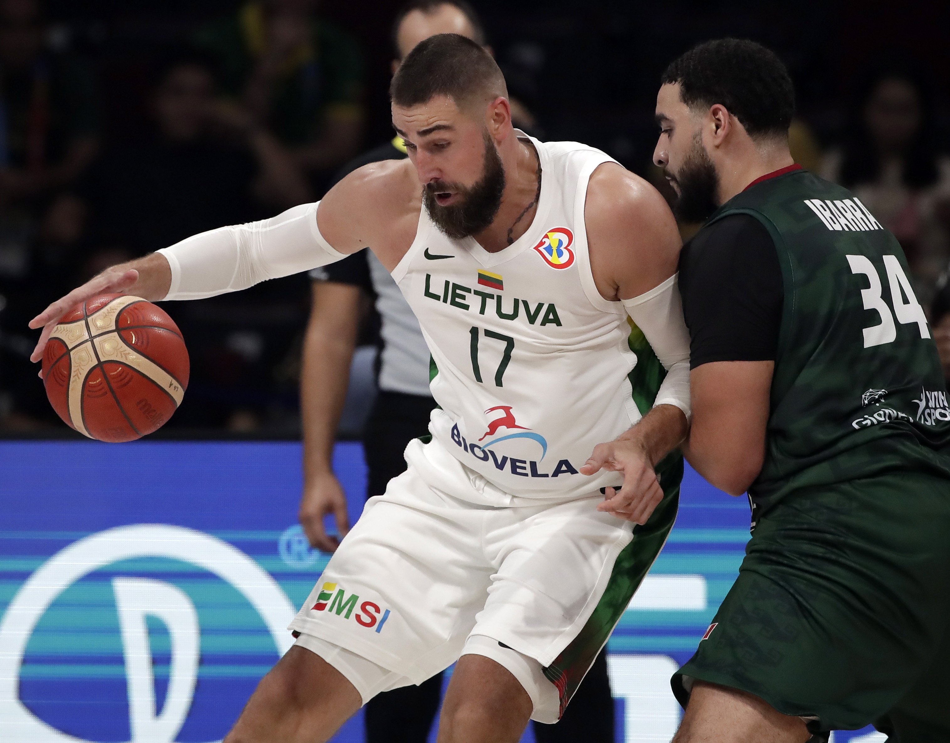 34名NBA球星乱斗欧锦赛🧐东皇小丑怪兽领衔 一队有5人 高塔林立