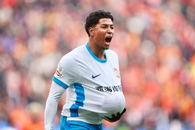 1740302956957020222.jpg 官方投注站-【中超】席尔瓦破门派恩斯双响 西海岸2比2扳平海牛