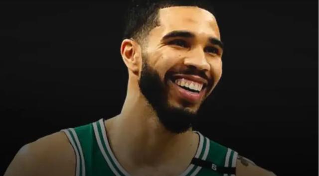 1740143718617030782.png 国际足联俱乐部世界杯-场均助攻次数生涯新高 塔图姆:我想追赶拉里·伯德