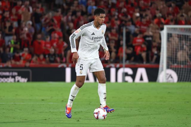 1728000035960002144.jpg 俱乐部世界杯-【早报】B费连场被罚下!曼联绝平波尔图继续不胜!