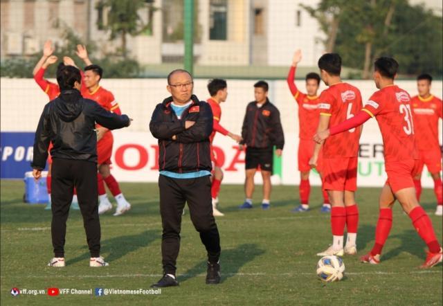官方投注站-越南主帅：击败中国超越泰国 队长称要为球迷送礼